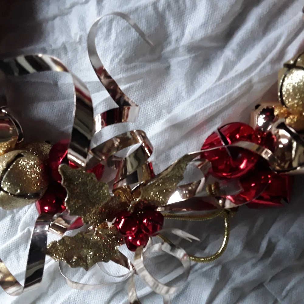 Vintage Holiday Christmas Jingle Bell Wreath